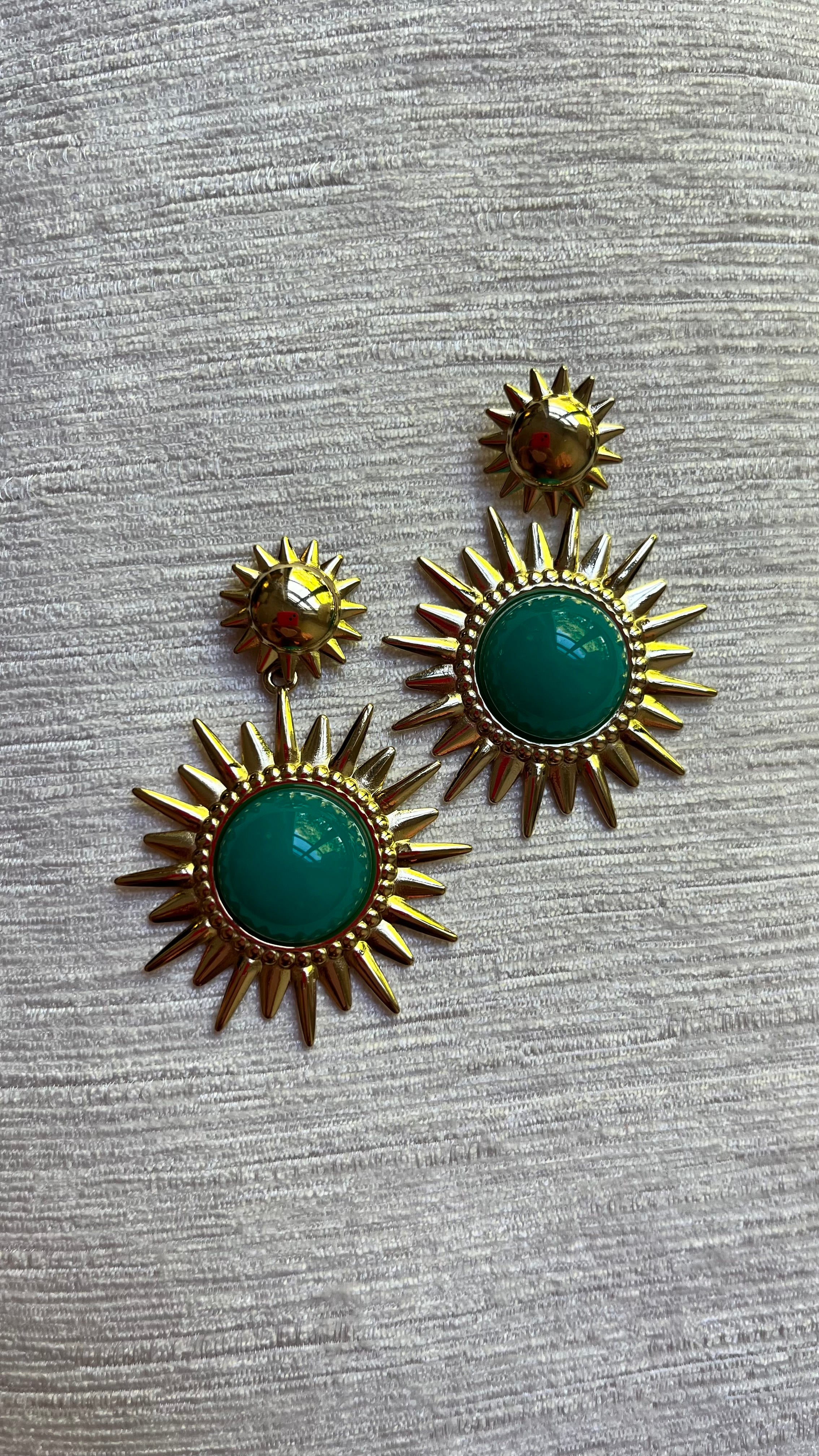 GREEN SUN EARRINGS