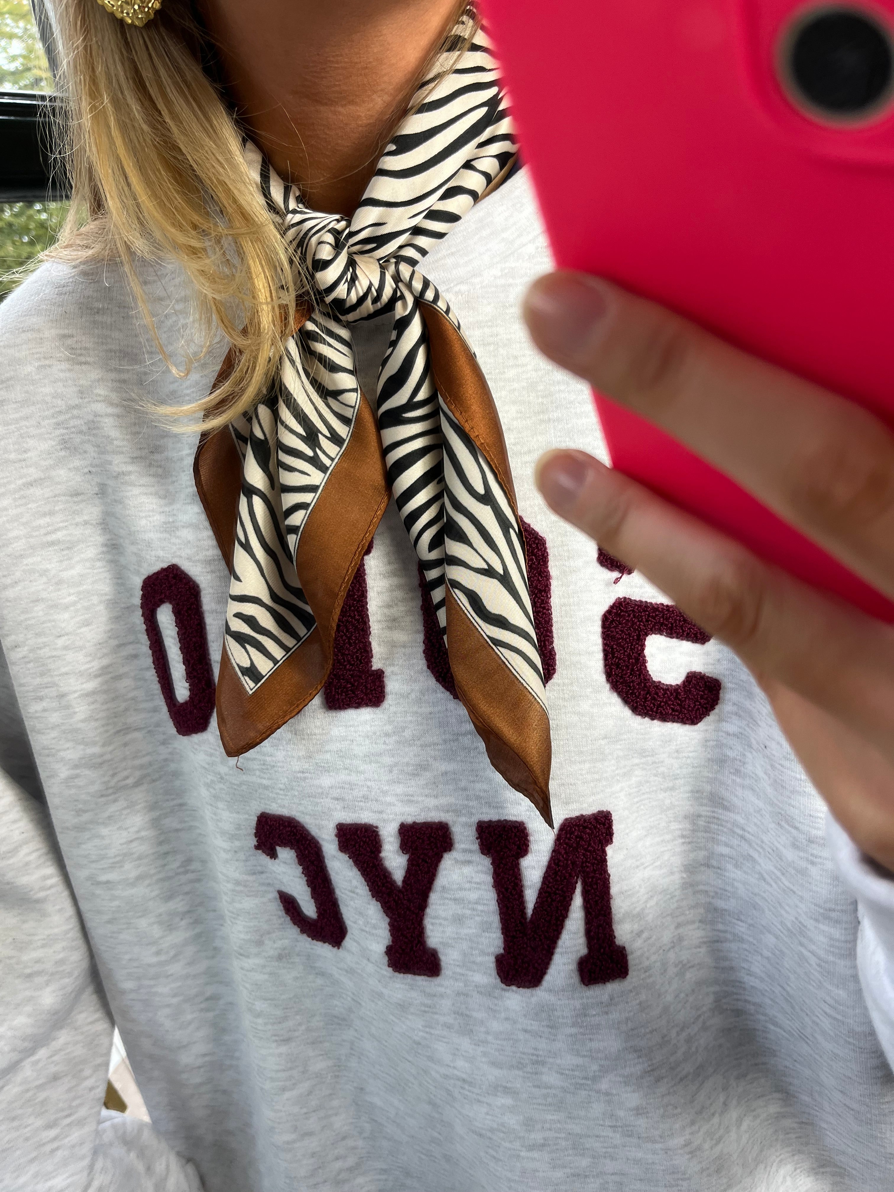 BANDANA SJAALTJE MET ZEBRA EN BRUIN