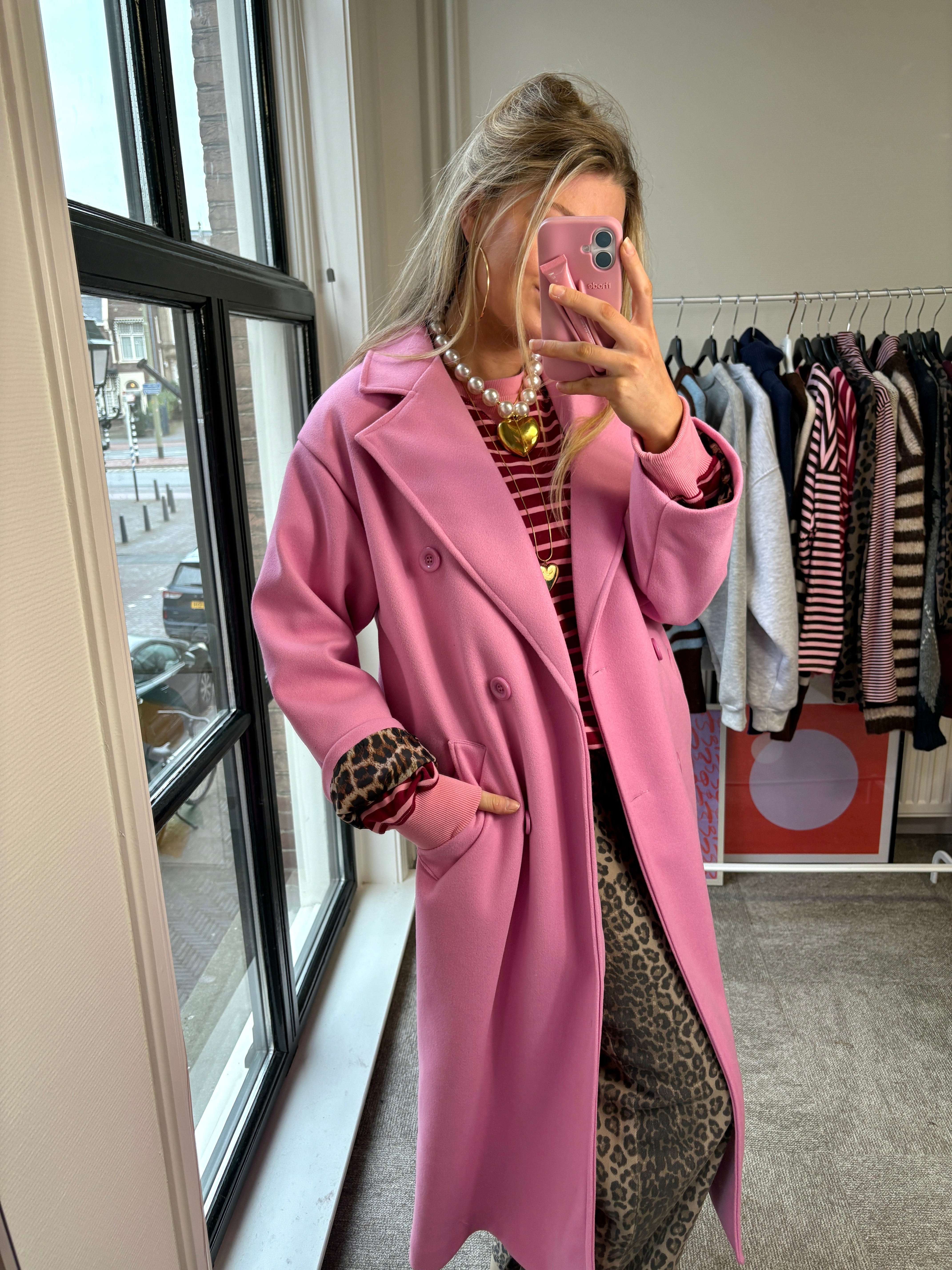 LIZZY MANTEL JAS ROZE MET PANTER