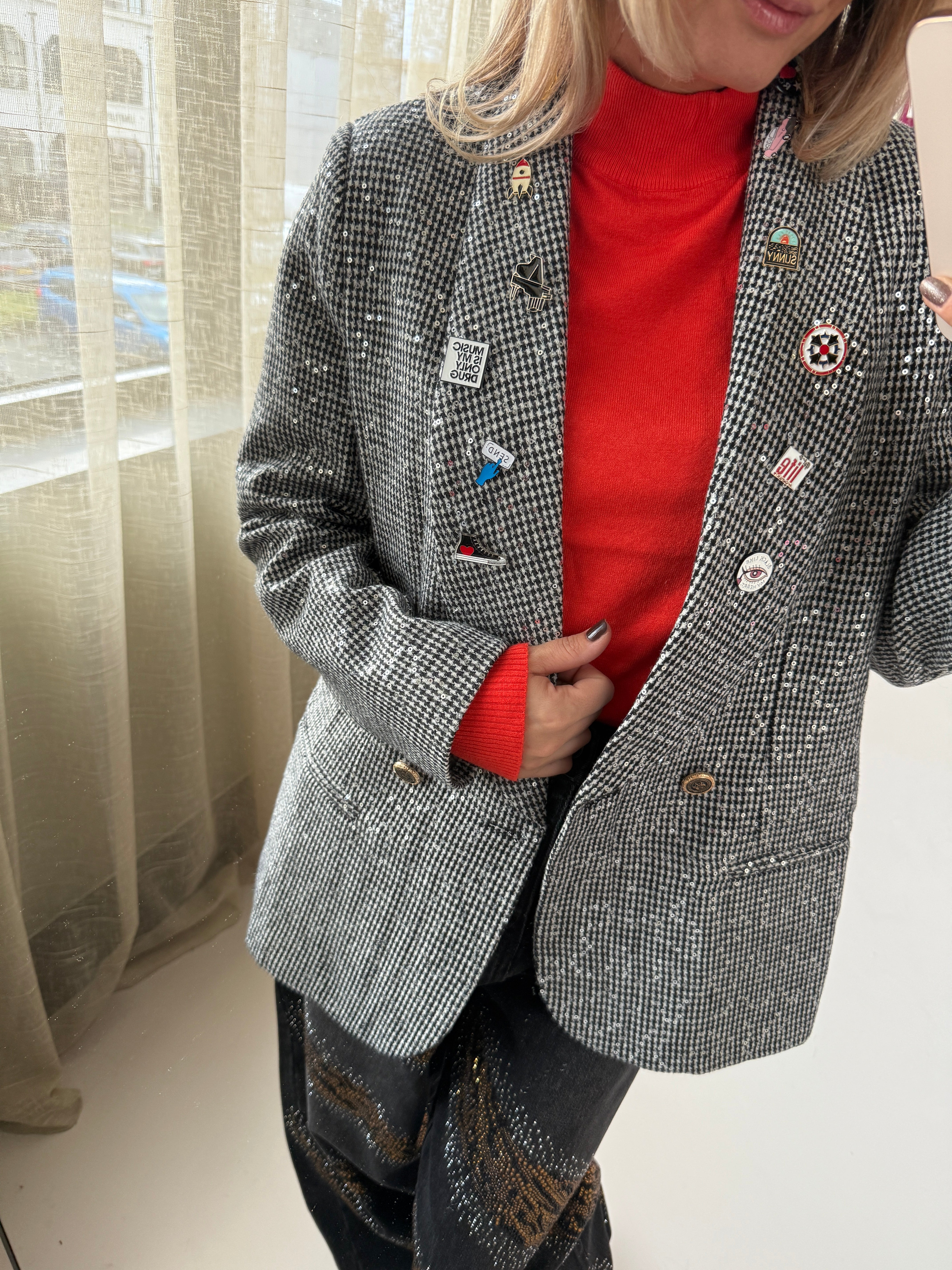 OLIVIA KOLLETJE ORANJE-ROOD