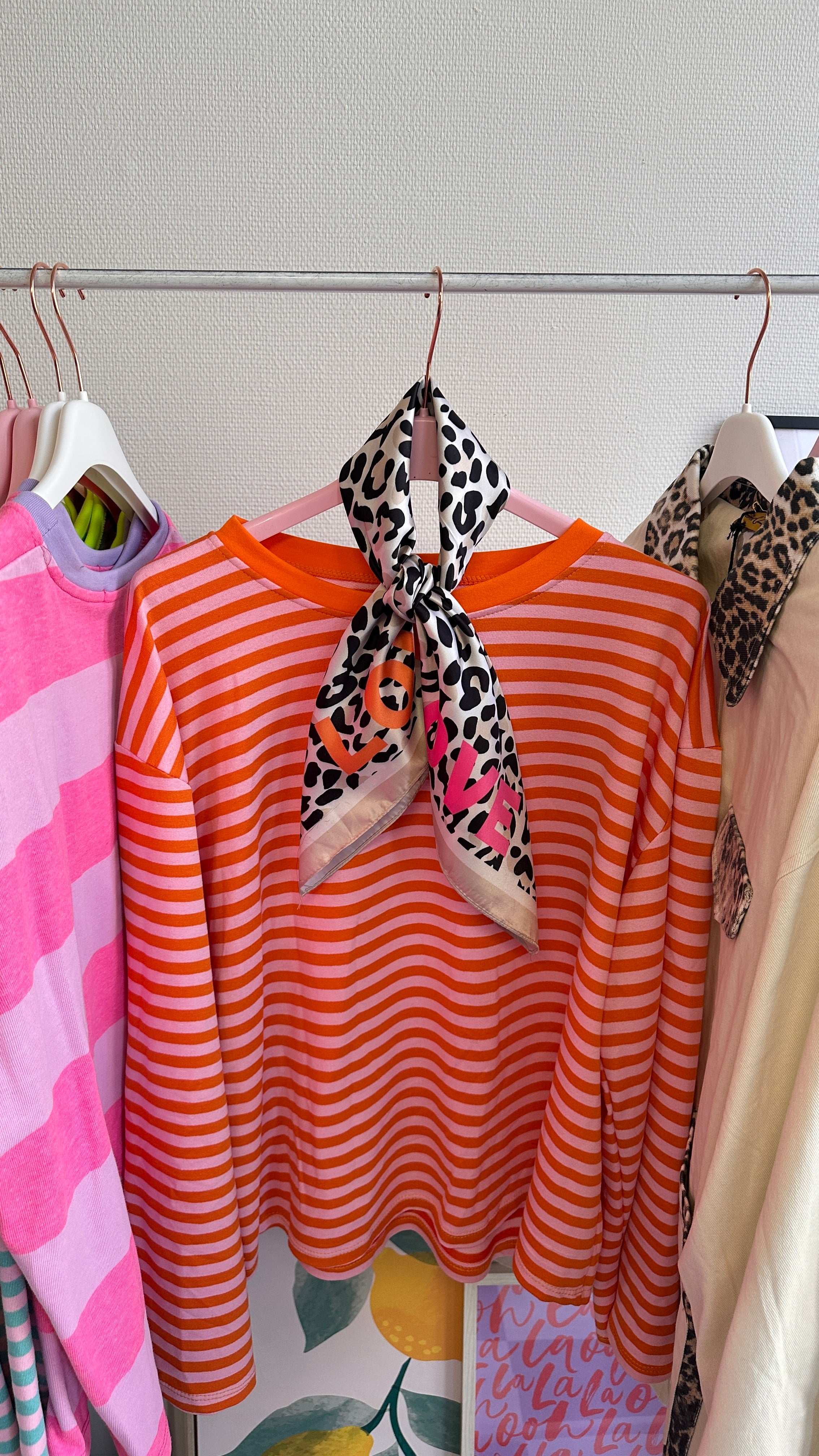 KIKI STREEPJES SHIRT ORANJE ROZE