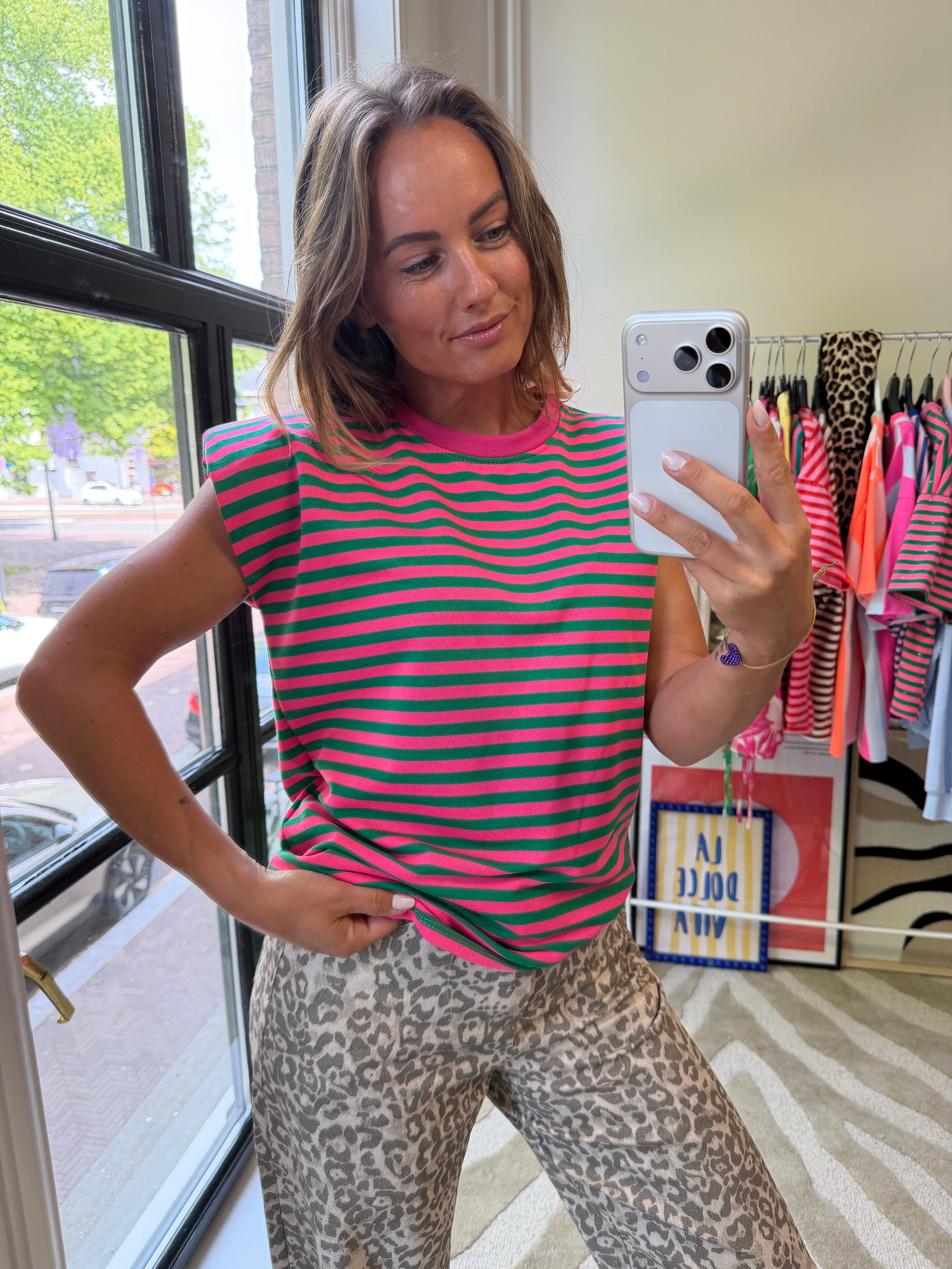 MOLLY SHOULDER STREEP TOP GROEN ROZE