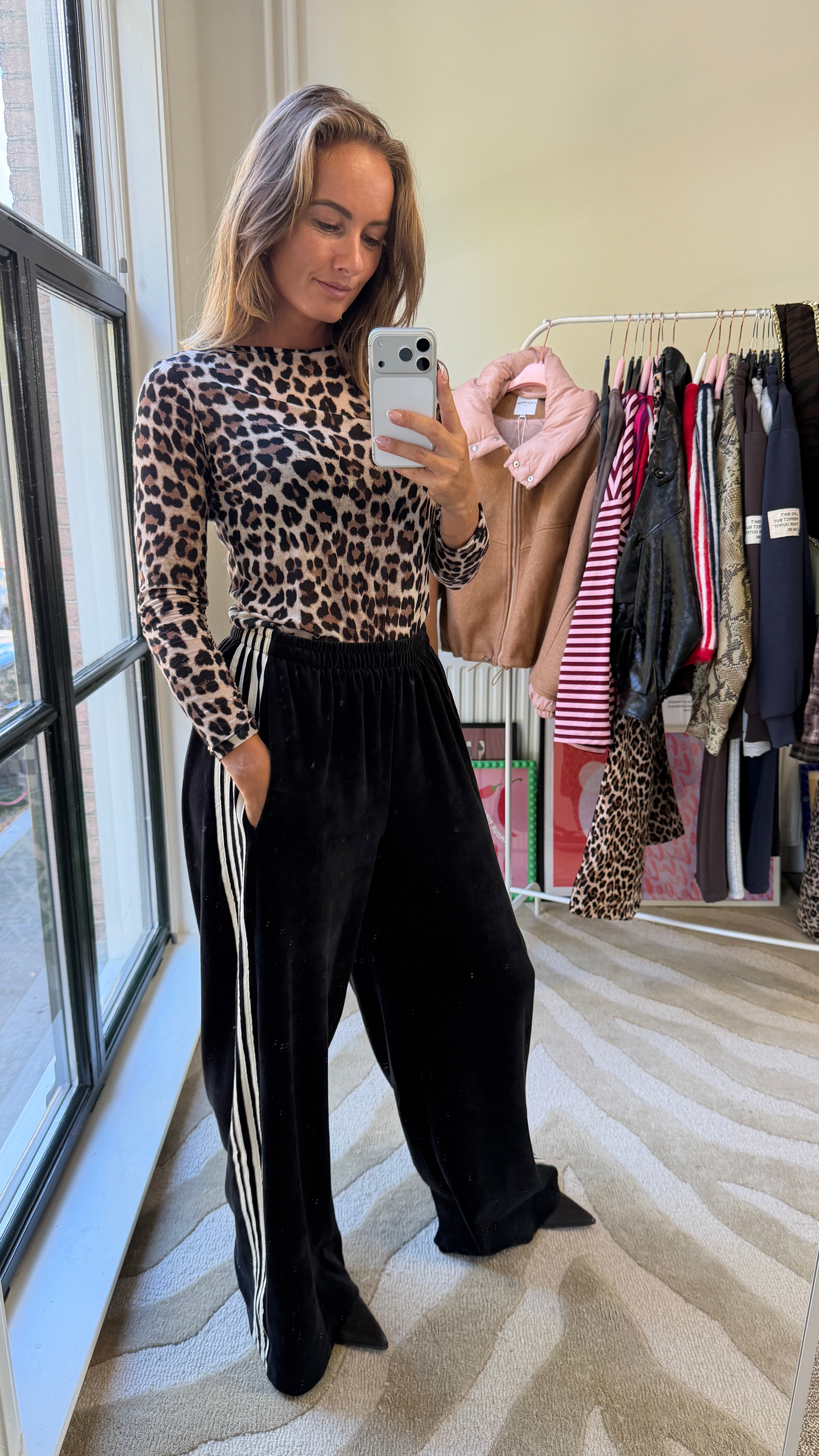 MUSTHAVE PANTERTOP VISCOSE CASHMERE