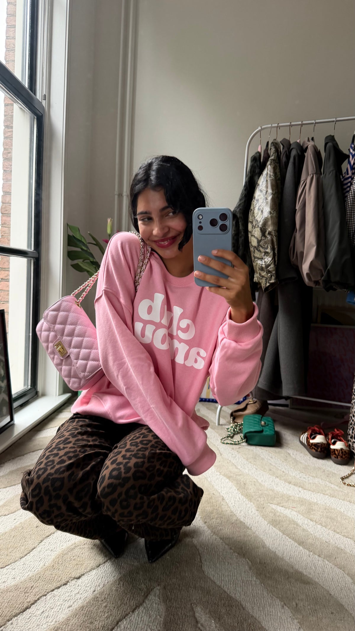 ROZE AMOUR CLUB SWEATER