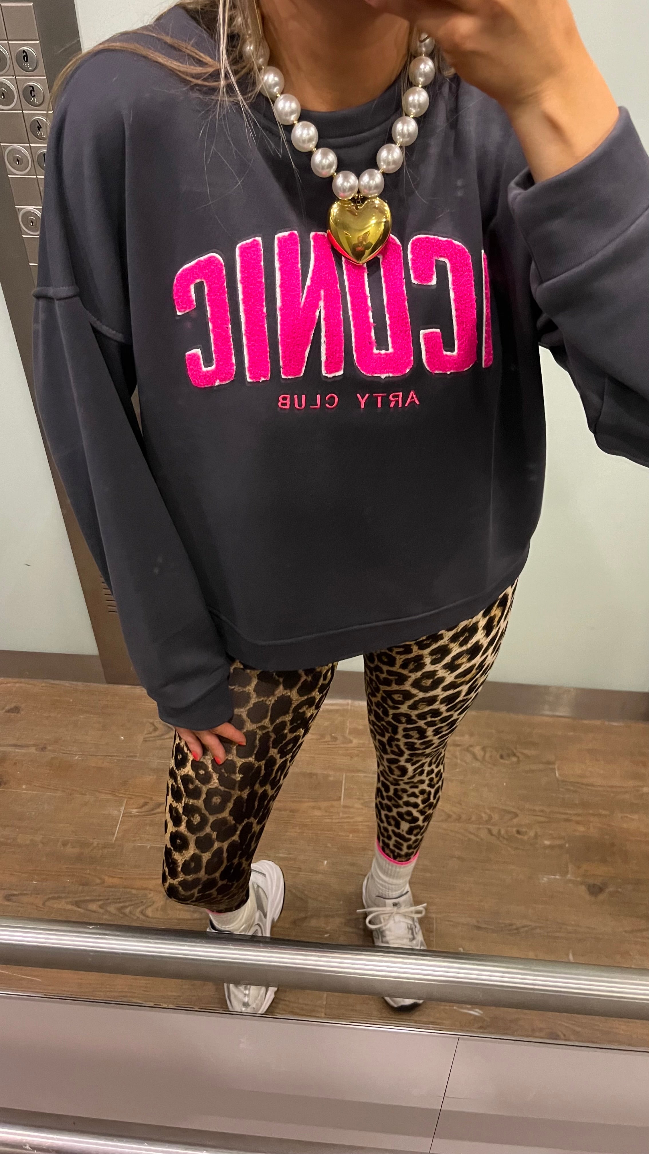 ROBINE SWEATER ICONIC ANTRACIET