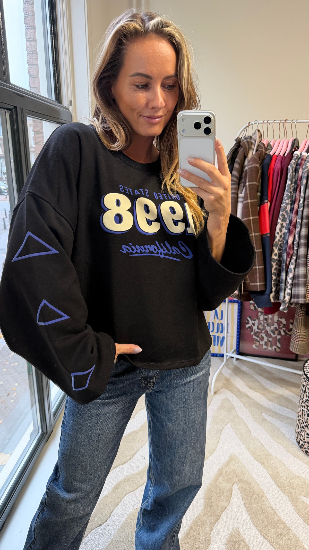 STELLA SWEATER ZWART