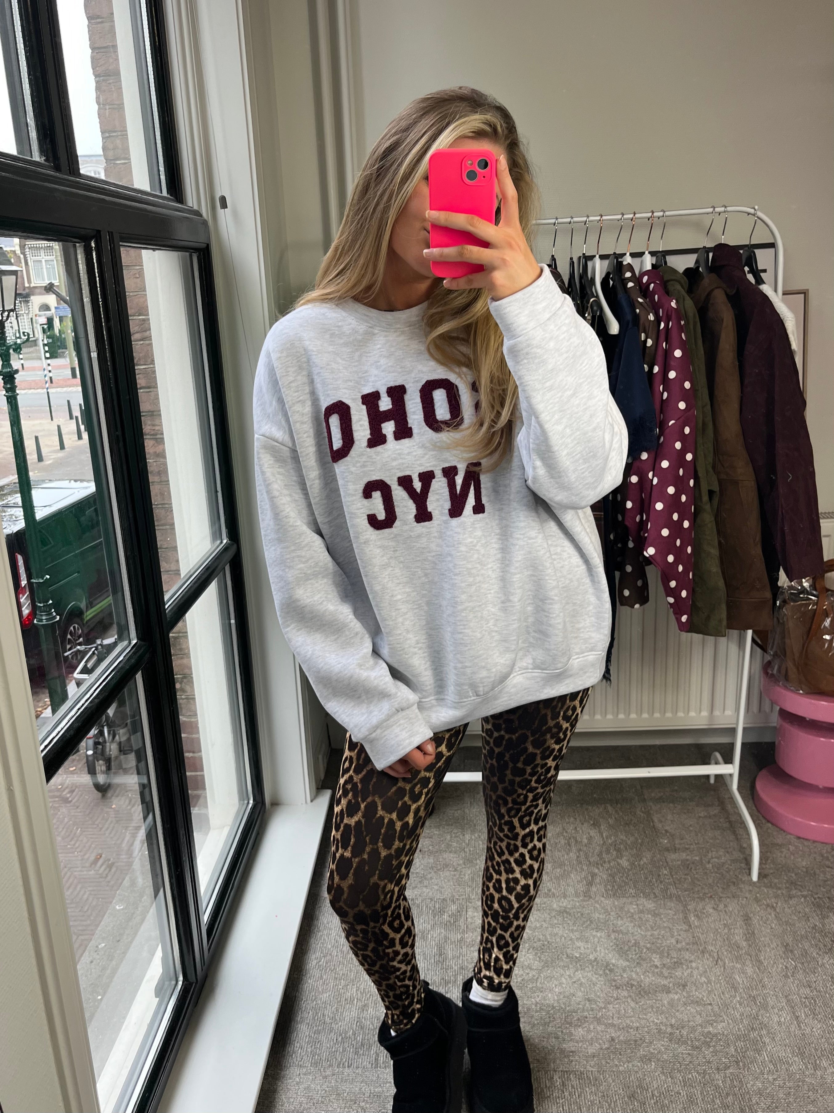 GRIJZE SWEATER