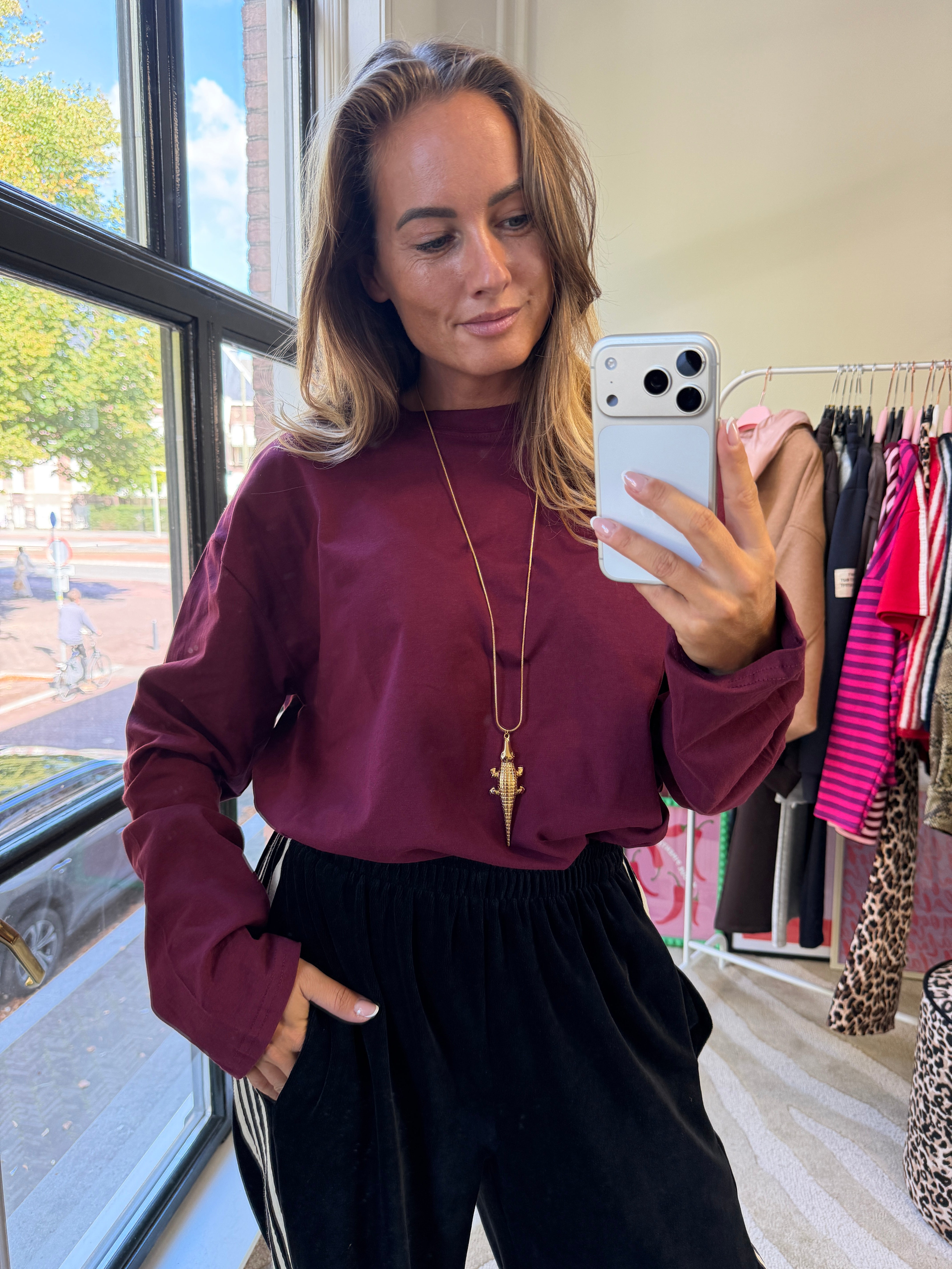 MUSTHAVE LONGSLEEVE BURGUNDY