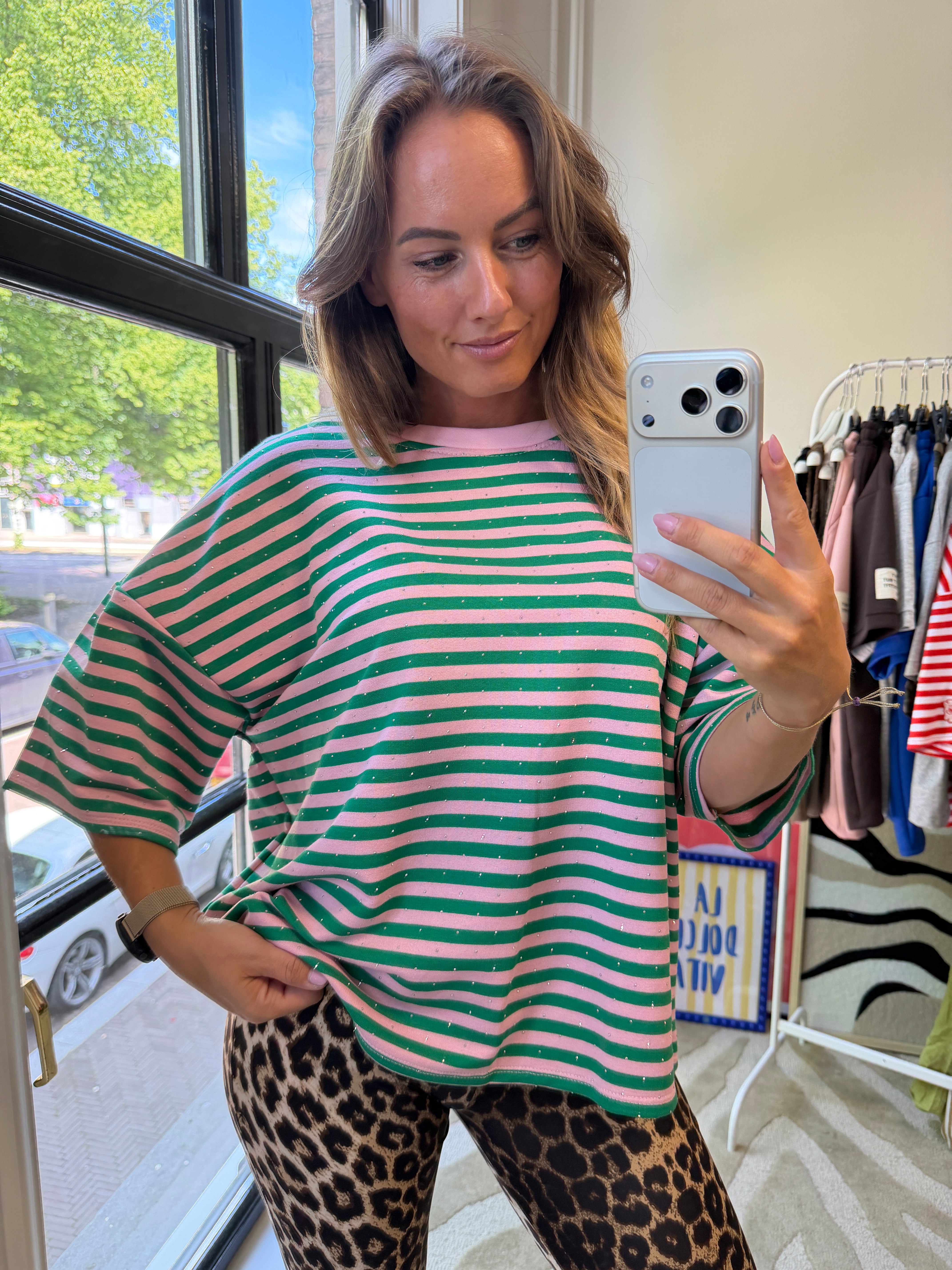 MUSTHAVE SHIRT GROEN ROZE MET GLITTERS