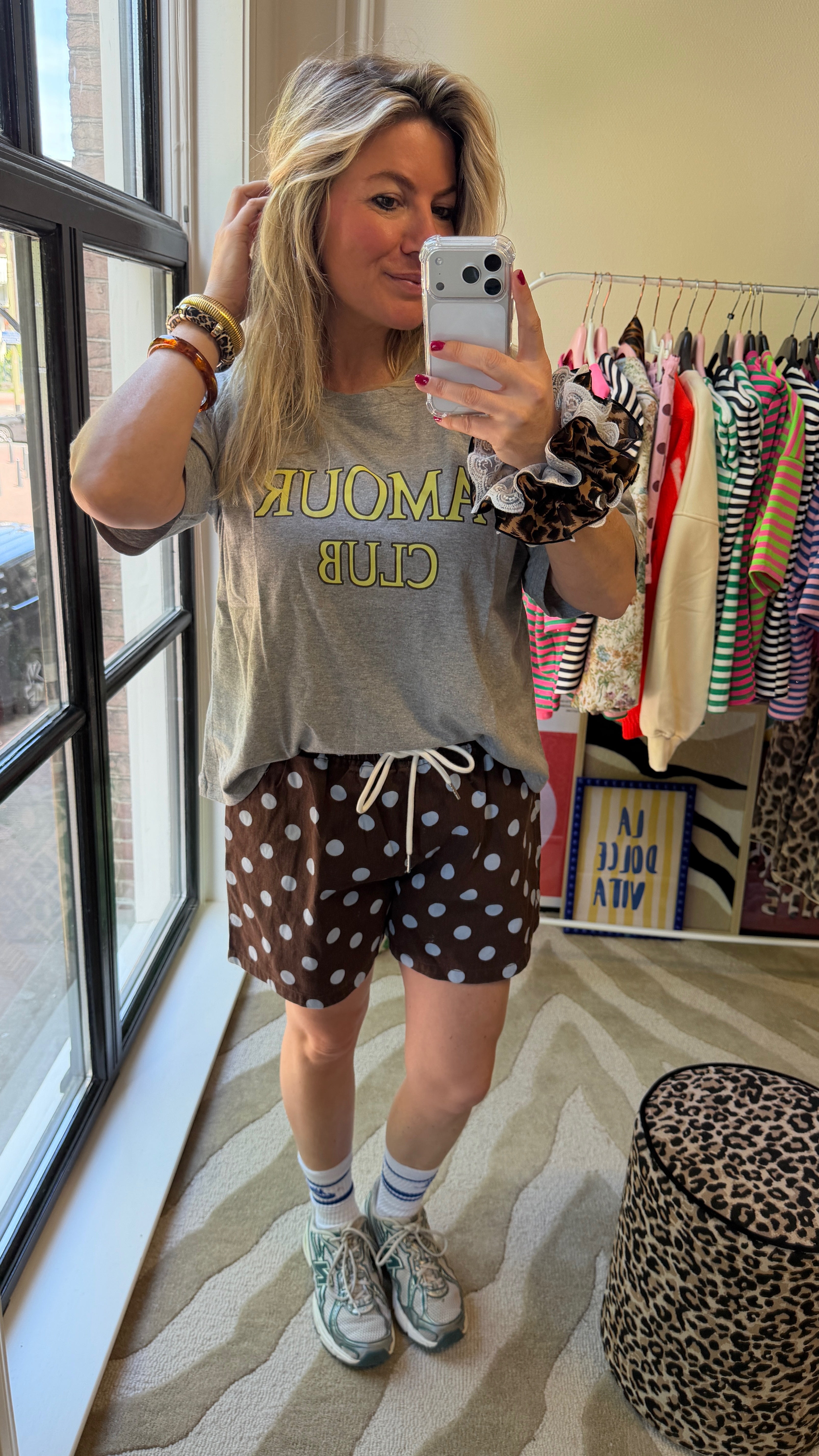 SHIRT GRIJS AMOUR CLUB MET GEEL