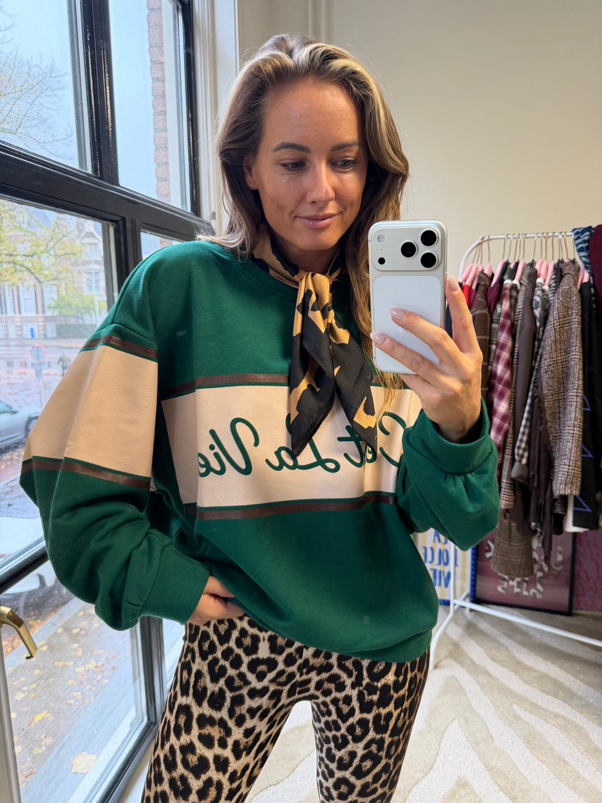 C’EST LA VIE SWEATER GROEN