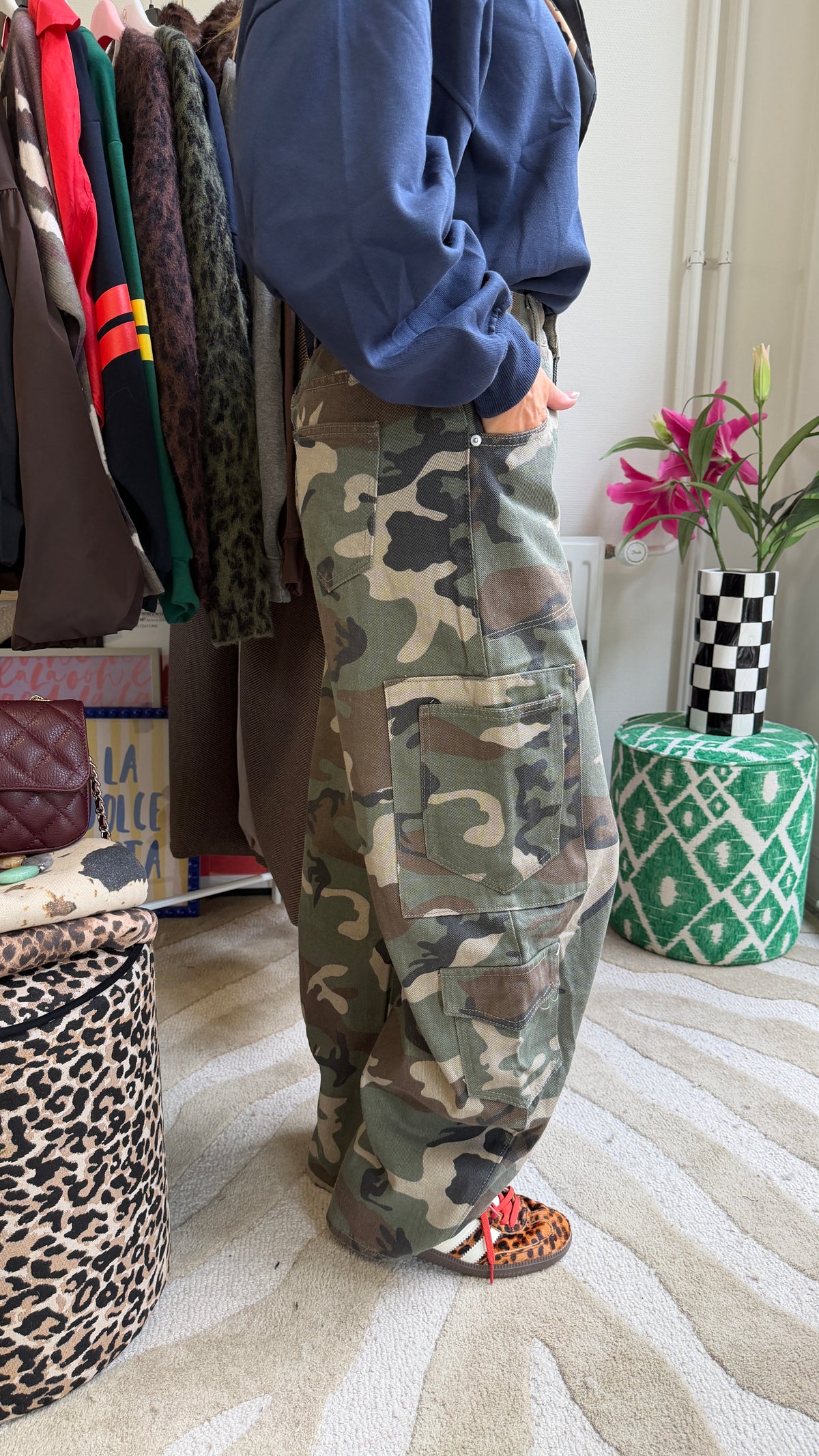 CAMO MUSTHAVE BARREL JEANS