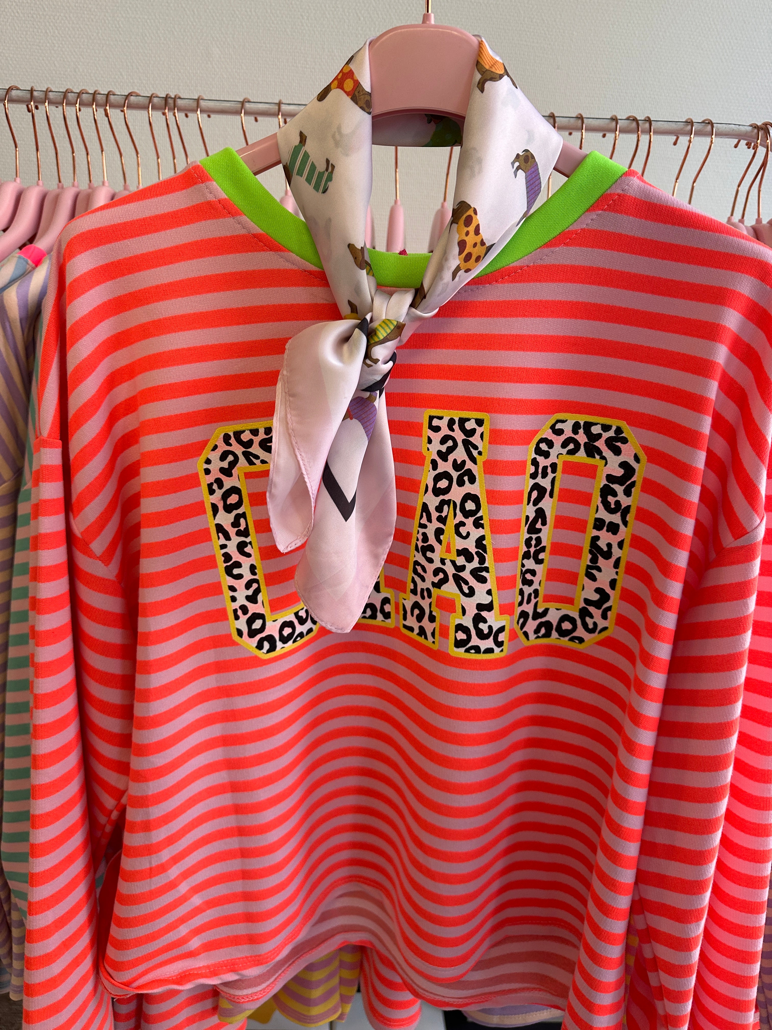 GESTREEPTE LONGSLEEVE PANTER CIAO ORANJE ROZE