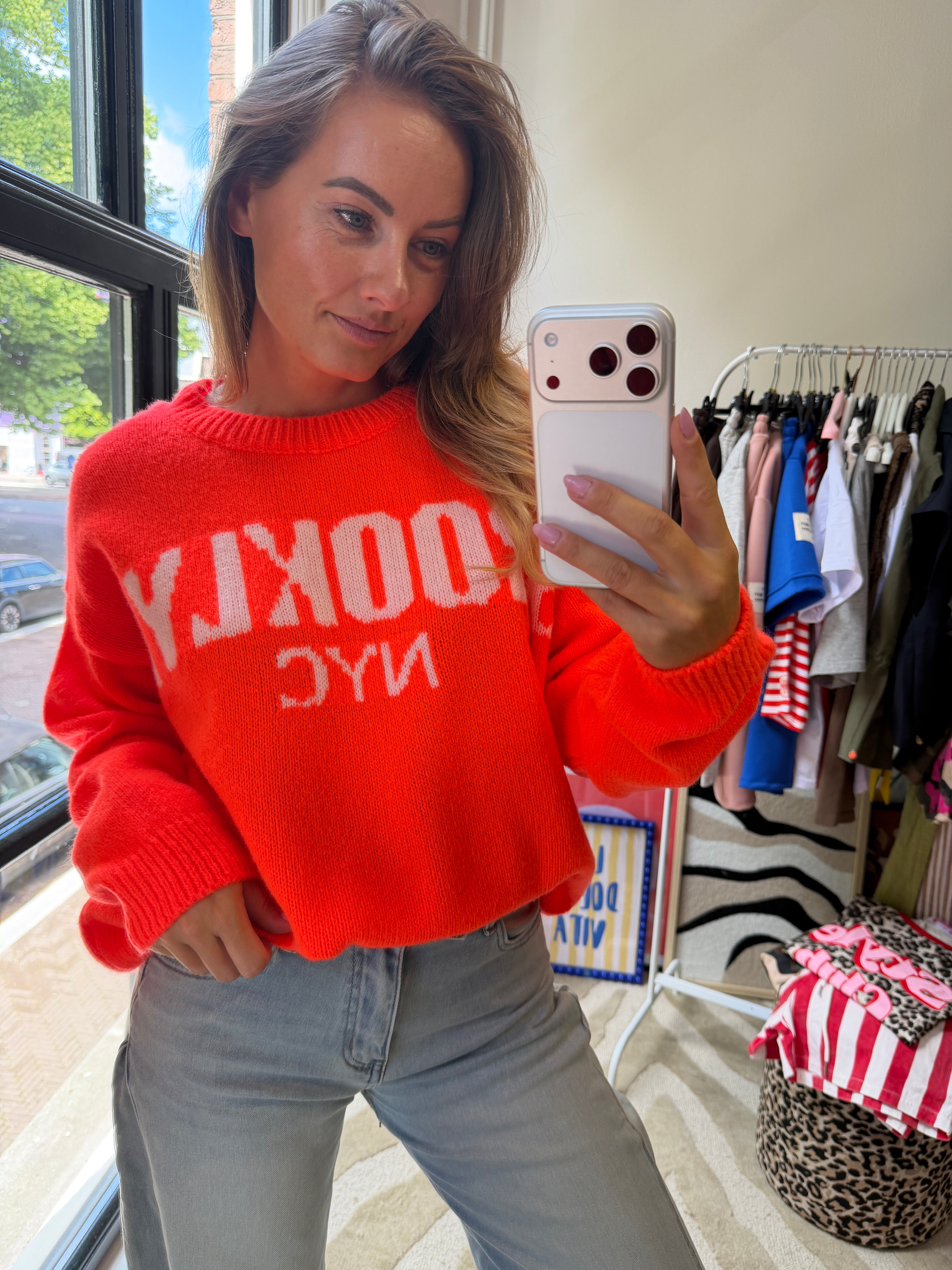 ORANJE TRUI BROOKLYN