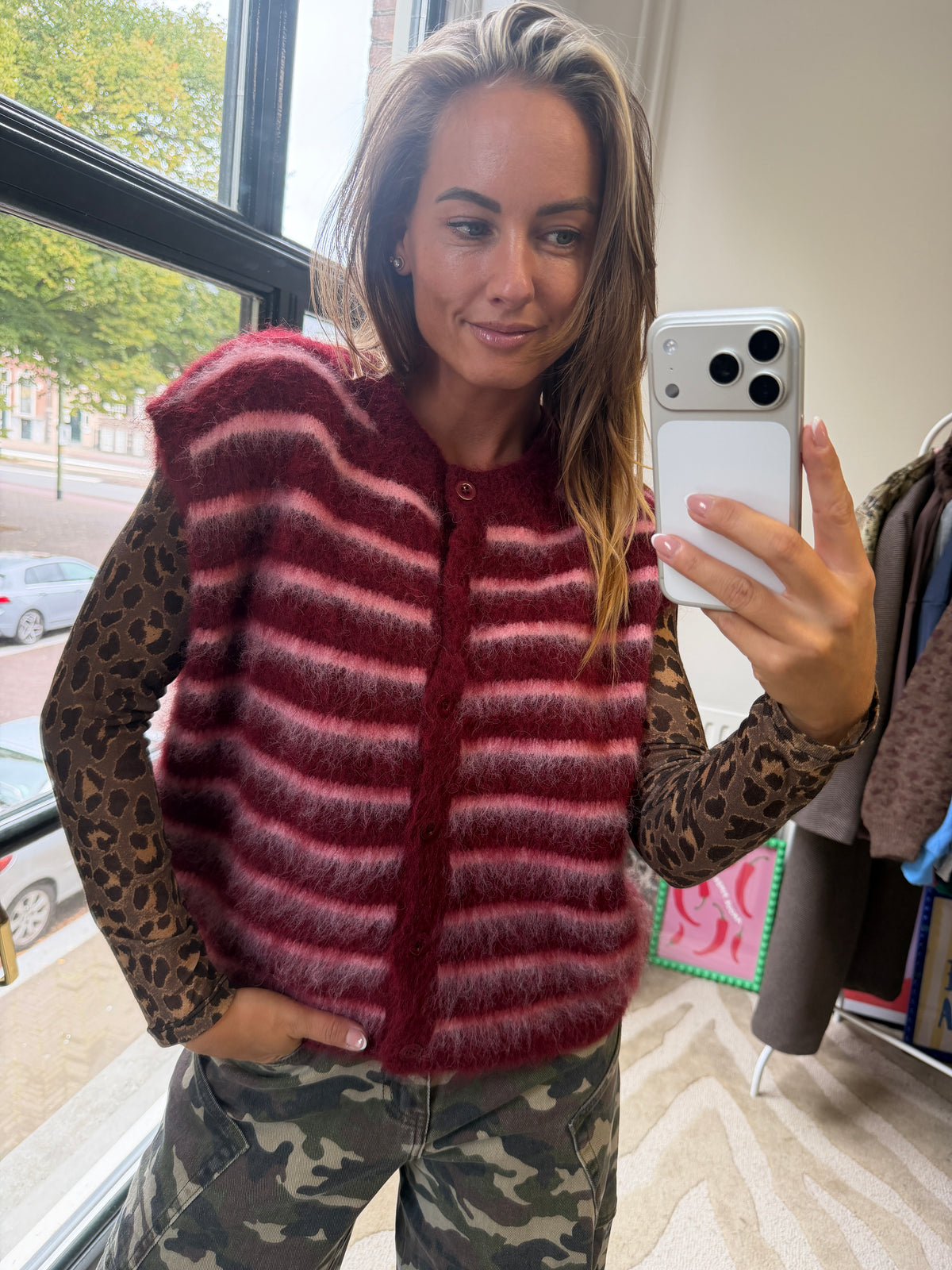PUCK STREEPGILET BURGUNDY ROZE