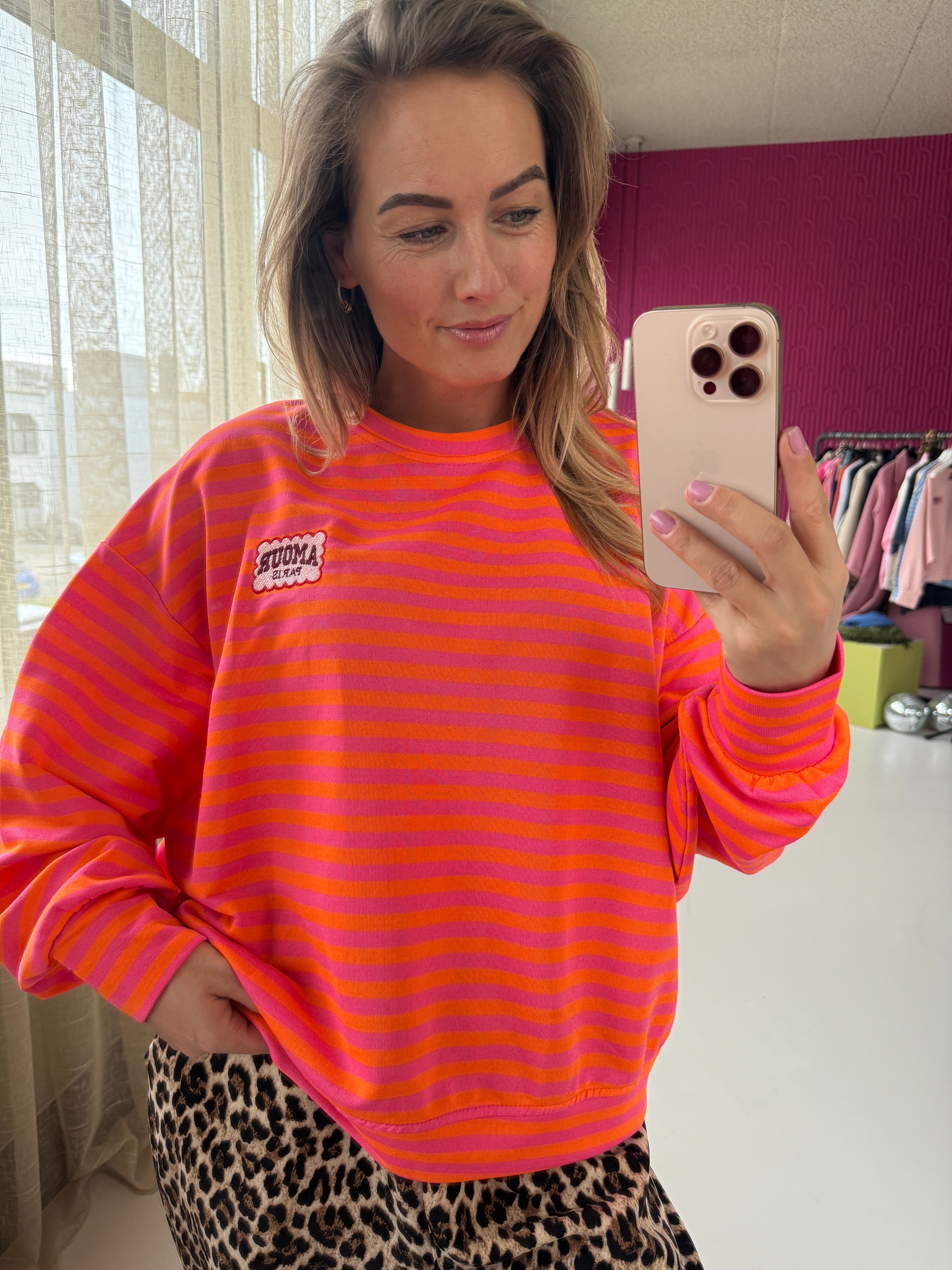 PARIS STREEPJES SWEATER  ORANJE ROZE
