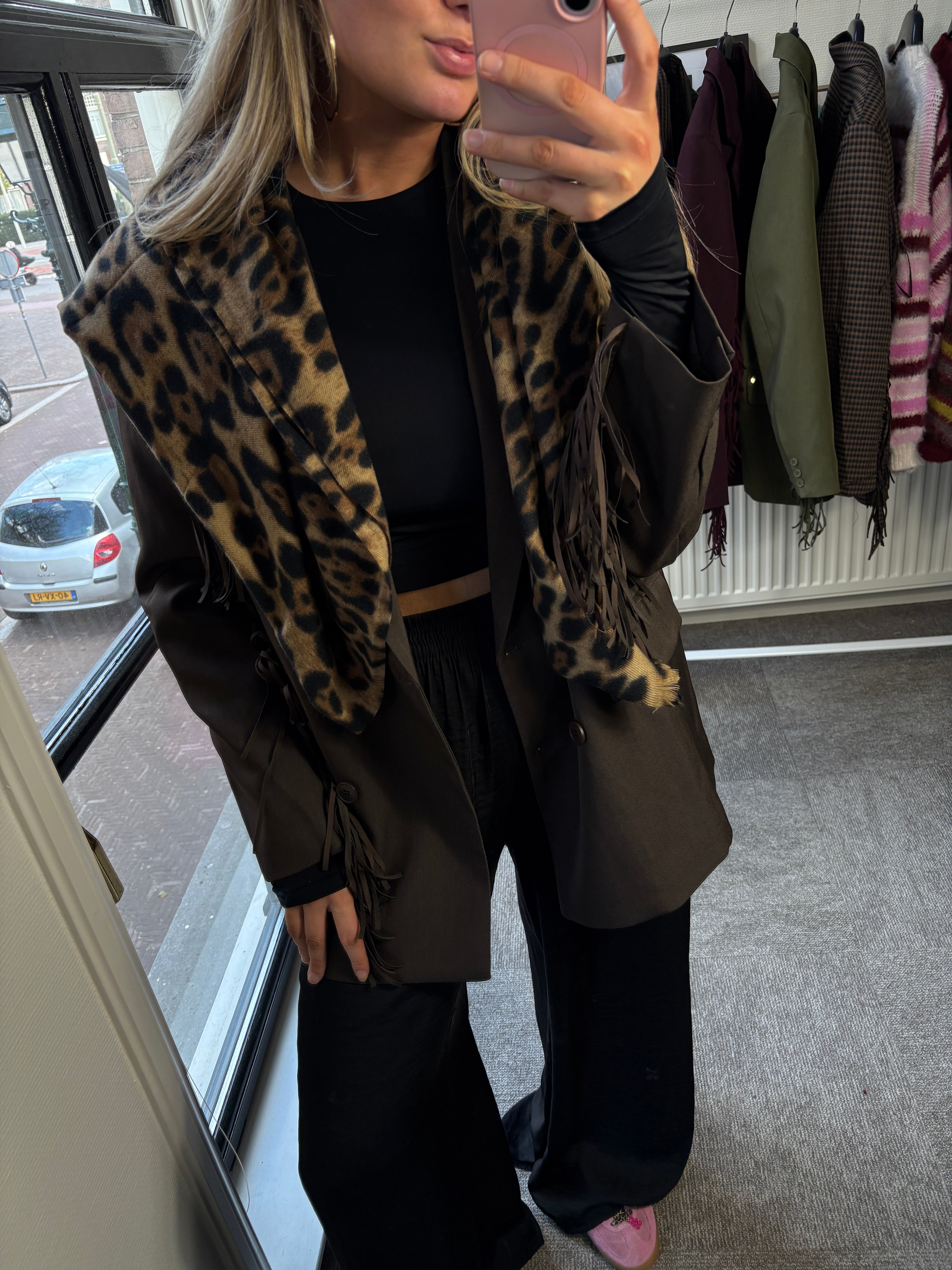 MAUD MUSTHAVE BLAZER CHOCO FRANJES