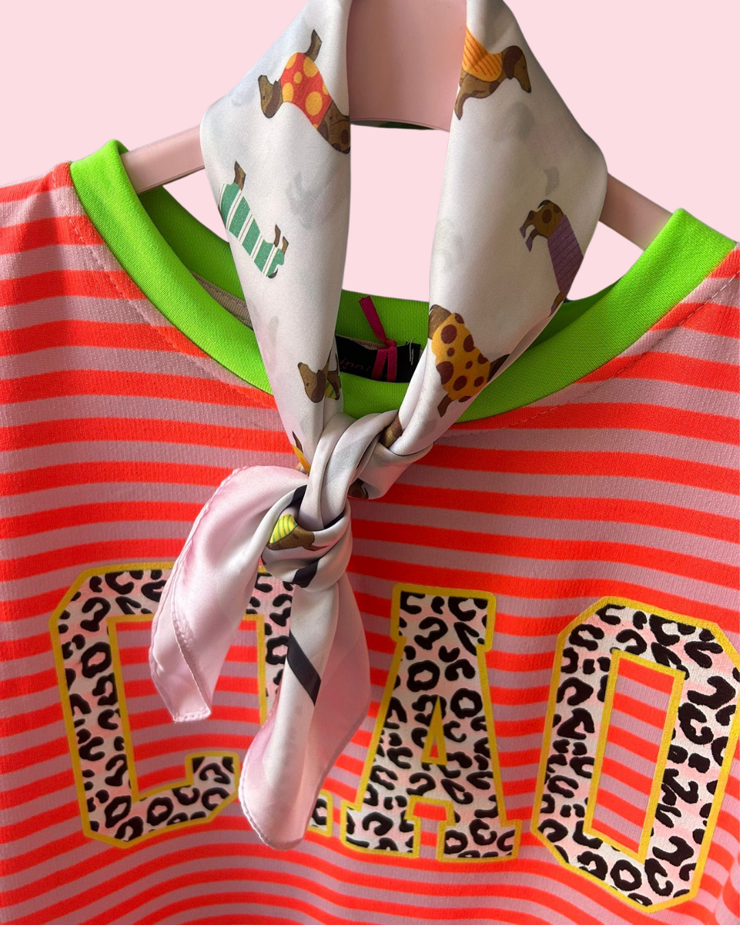 MUSTHAVE TECKEL SJAALTJE ROZE