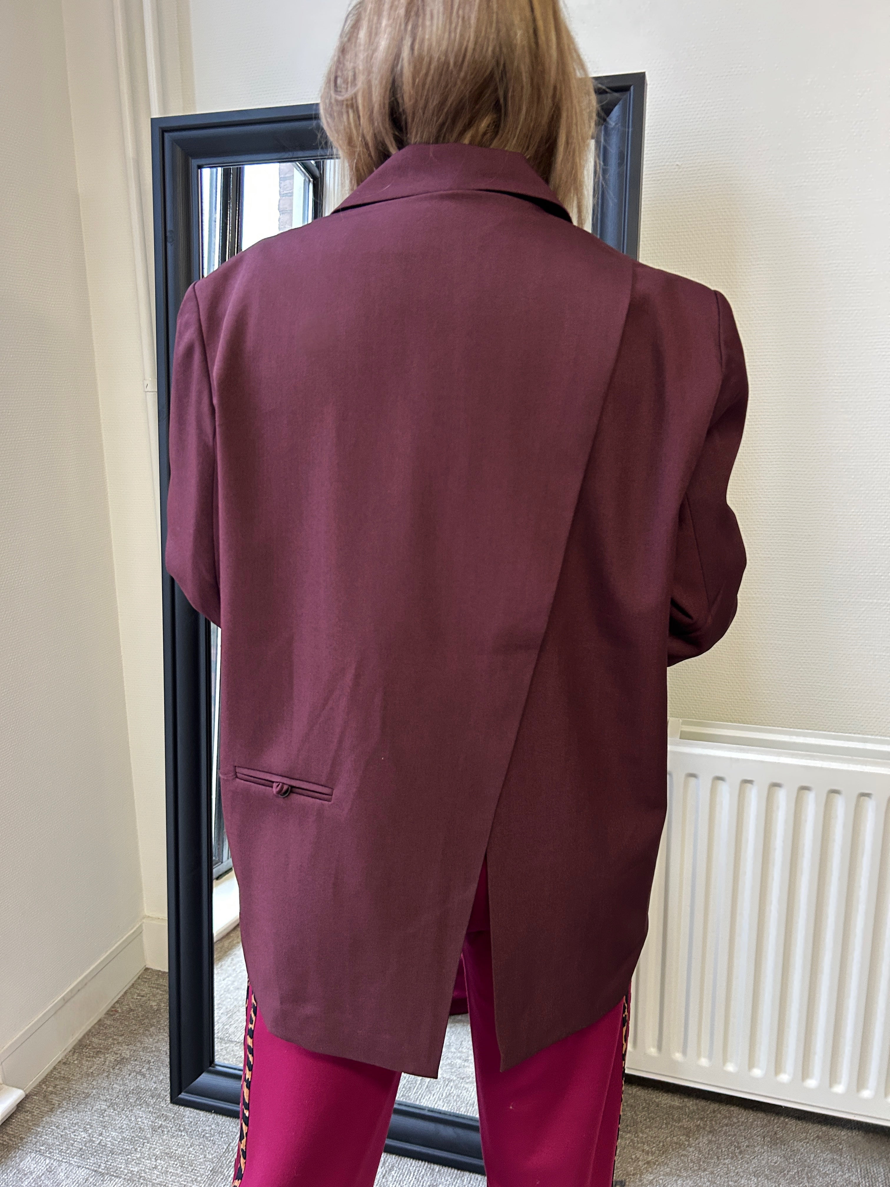 BURGUNDY BLAZER